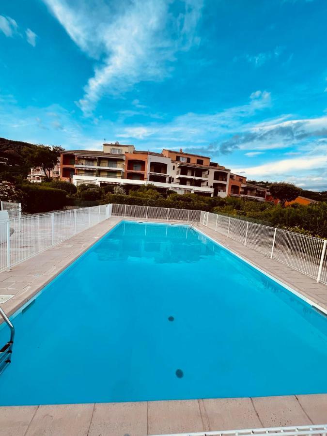 Studio 4 Personnes Climatise Vue Mer Ref Agay Plage G 11 Saint-Raphael  Exterior photo